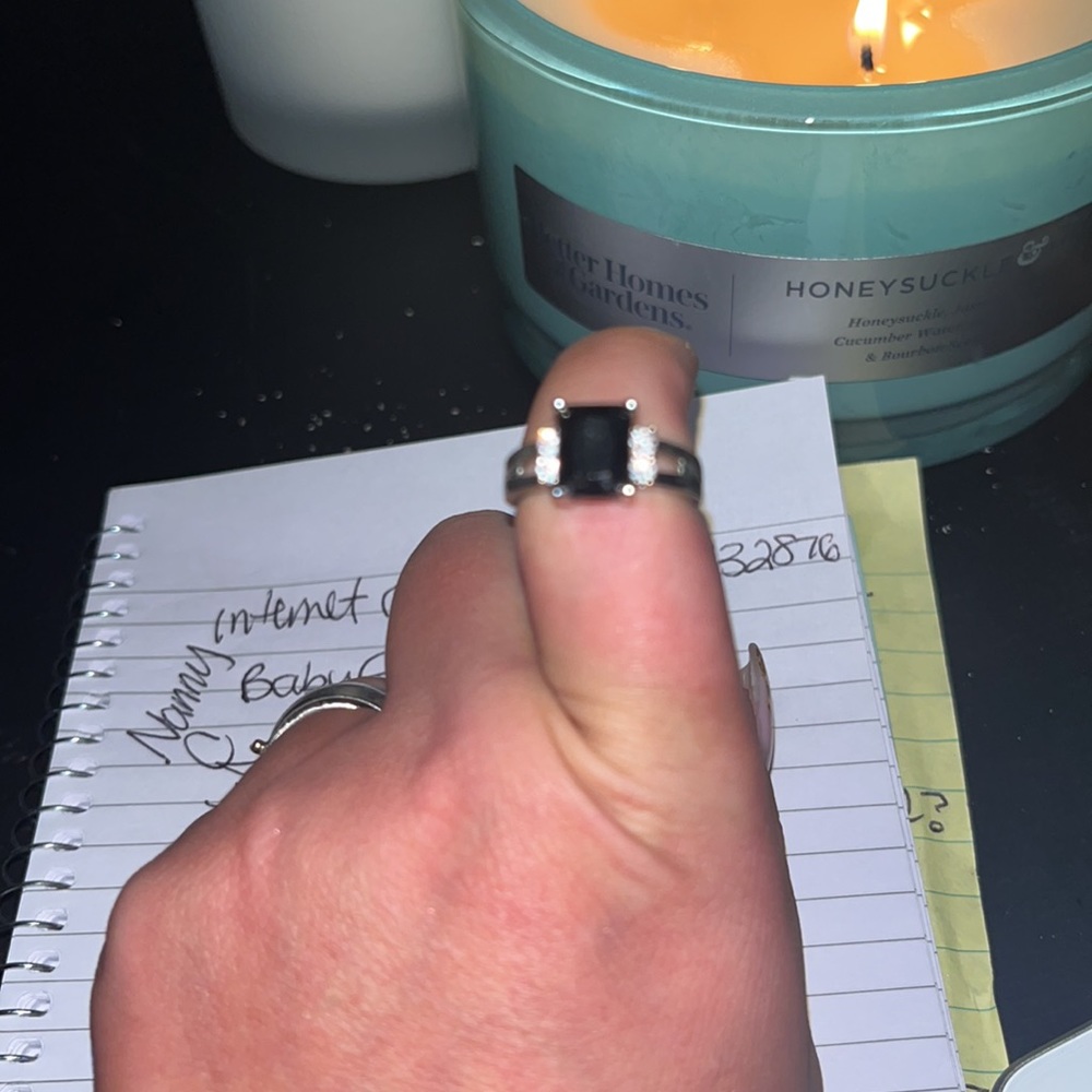 Ring - Picture 2 of 2